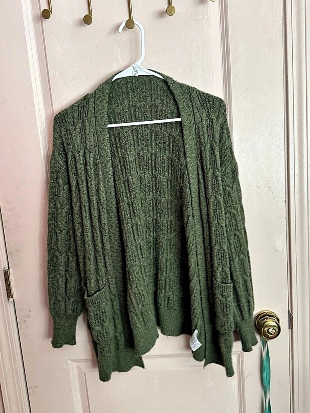 Time and Tru Open Front Cable Cardigan Green